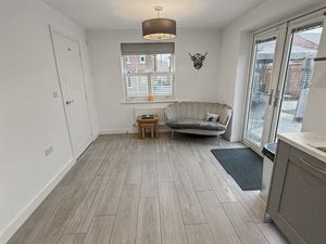 Photo 17- click for photo gallery